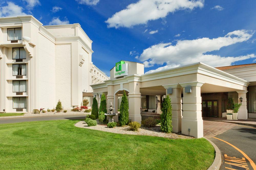 Fairfield Inn & Suites Springfield Енфийлд Екстериор снимка