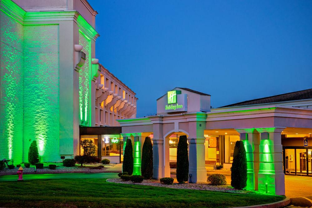 Fairfield Inn & Suites Springfield Енфийлд Екстериор снимка